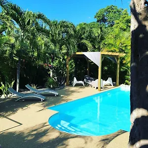 Ti Coin Paradis Hébergement de vacances Anse-Bertrand